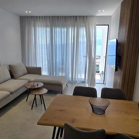 Sealuxe Apartment